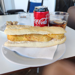 BAR CAFETERÍA K15