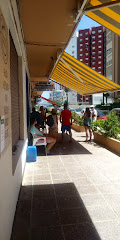 CON 2 FOGONES comida casera y pollos a l