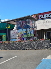 EAT&CHAT BAR