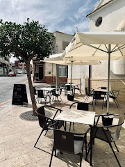 La Cantina Sagrada