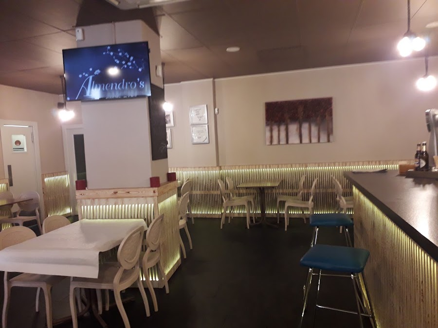 Almendro´s Restaurante
