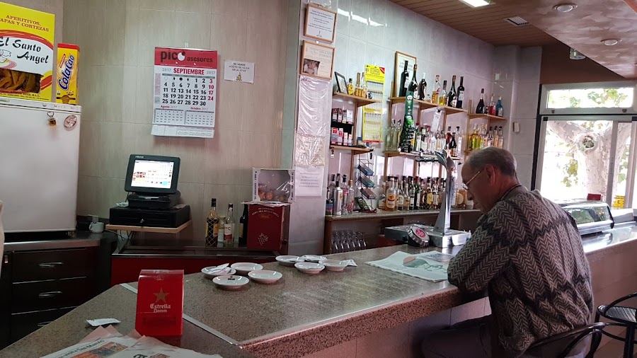 Bar “La Santa”.