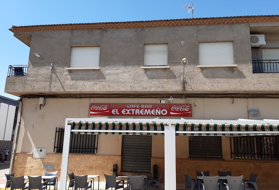 CAFÉ BAR EL EXTREMEÑO.