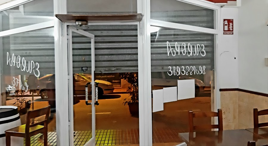Casa Éduardo Brasserie café
