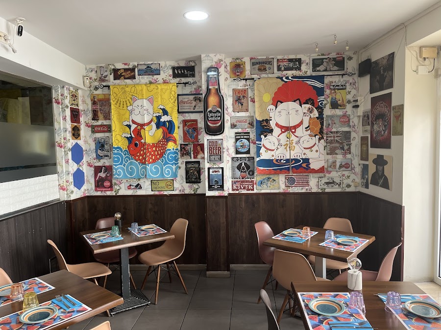 La Pirámide, Gandía. Restaurante.