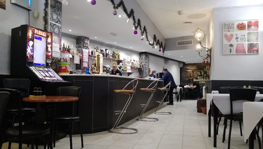 La Vidrieria Art Bar