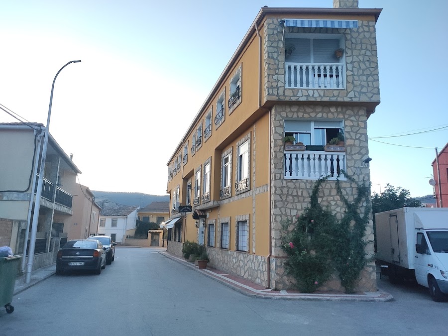 Pensión Hostal Cañamares