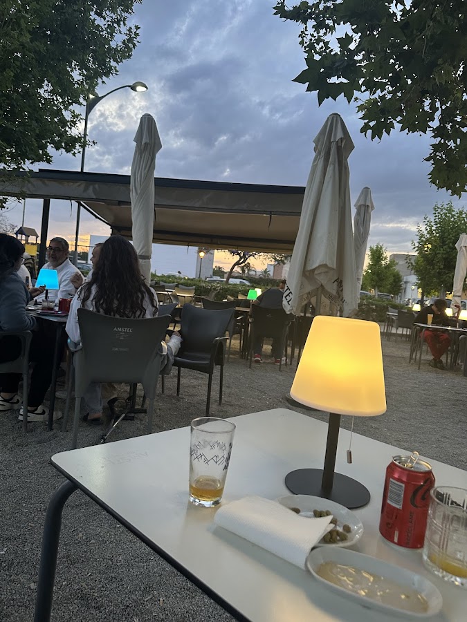 SALADÁ Bar&Almuerzos