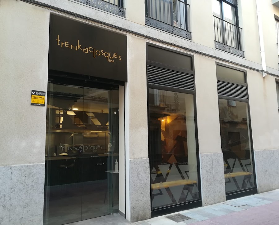 Trenkaclosques bar